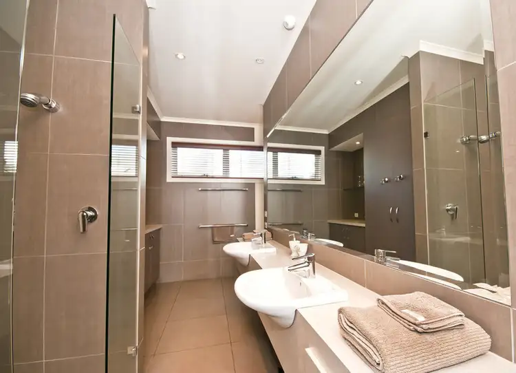 Seventh view of Homely villa listing, 21 Pascoe Street, Apollo Bay VIC 3233