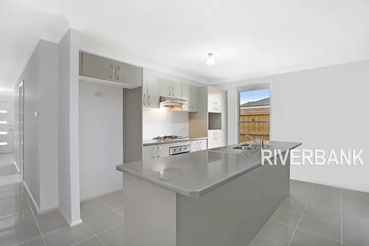 Third view of Homely house listing, 7 Albion Crescent, Glenfield NSW 2167