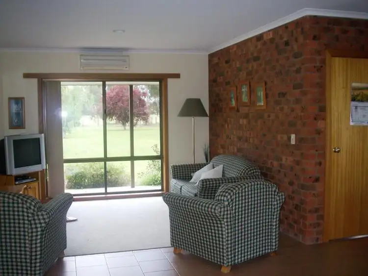 Fifth view of Homely house listing, 31 Smith St, Oxley VIC 3678