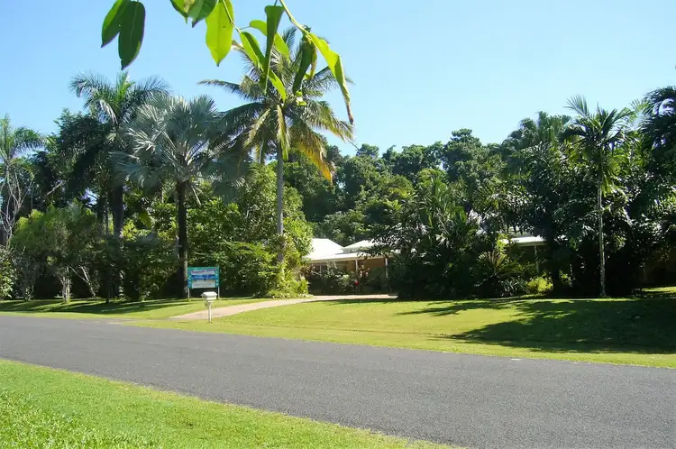 13 Spurwood Close, Wongaling Beach QLD 4852