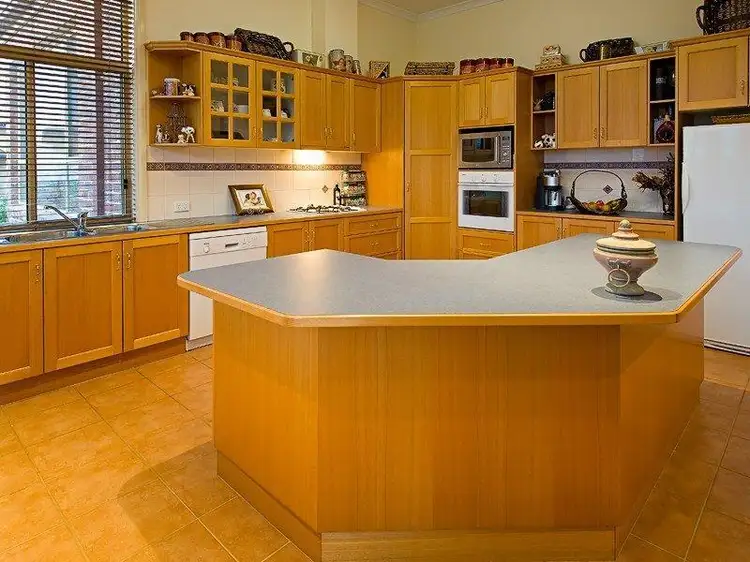 Fifth view of Homely house listing, 86 Michelle Avenue, Albury NSW 2640