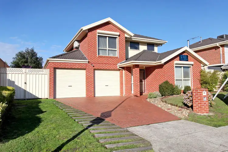 28 Ruben Drive, Sydenham VIC 3037