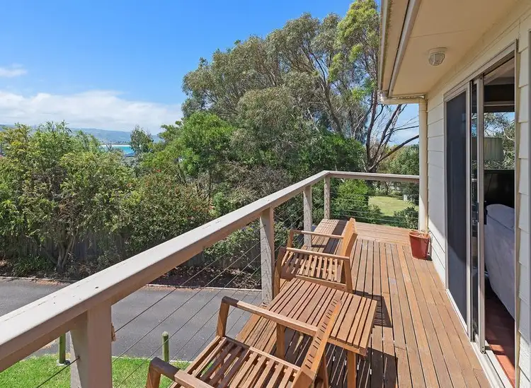 Second view of Homely house listing, 3/9 Great Ocean Road, Marengo VIC 3233