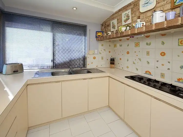 Seventh view of Homely villa listing, 4/6 Lester Drive, Thornlie WA 6108
