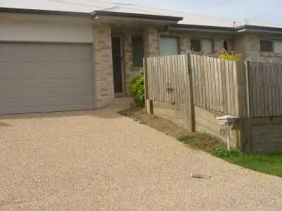 1/1 Olivine Court, Rothwell QLD 4022