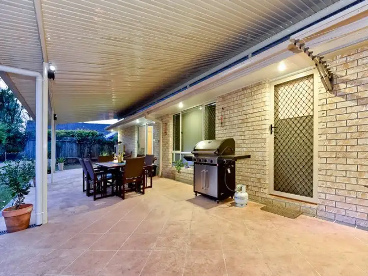 26 Azalea Ave,, Daisy Hill QLD 4127