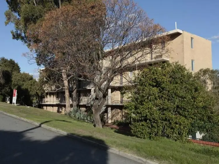 30/3 Russell Avenue, North Perth WA 6006