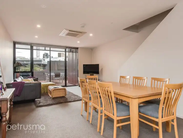 Fifth view of Homely townhouse listing, 19/1 Collins Street, Hobart TAS 7000