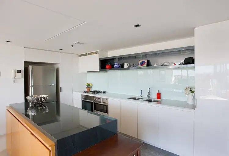 Fifth view of Homely apartment listing, 1002/21 Elizabeth Bay Road, Elizabeth Bay NSW 2011