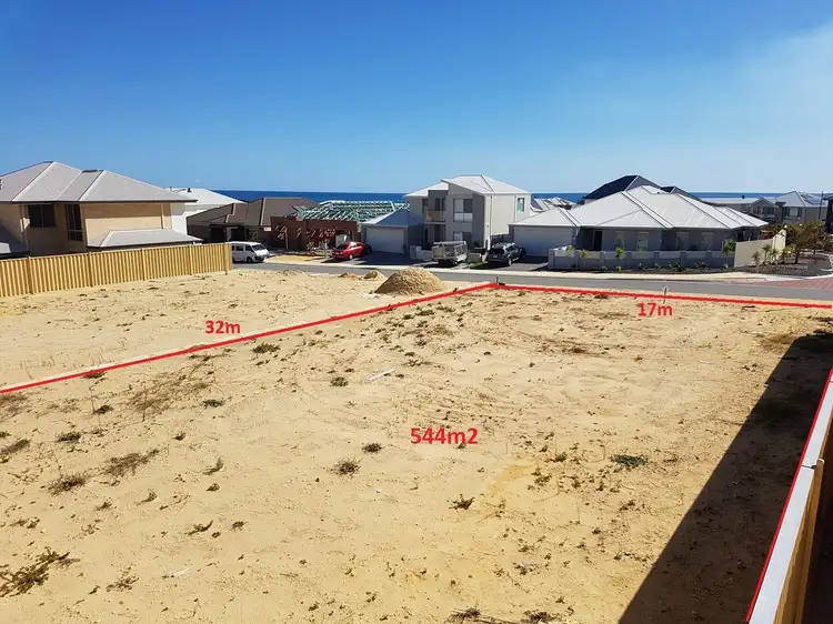 15 Fontelina Parade, Iluka WA 6028