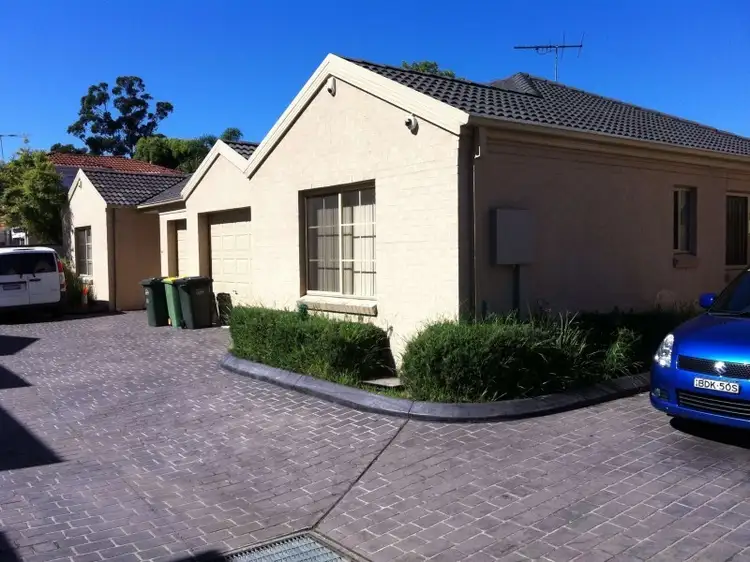 Main view of Homely villa listing, 10/632 The Horsley Drive, Smithfield NSW 2164