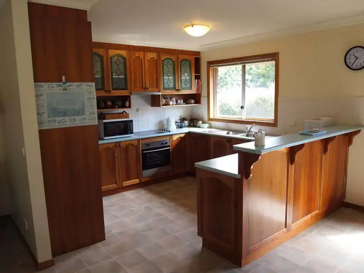 Sixth view of Homely townhouse listing, 3/74 Walkers Lane, Bright VIC 3741