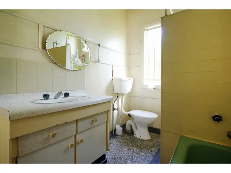 Seventh view of Homely house listing, 14 Leonard Street, Woolloongabba QLD 4102