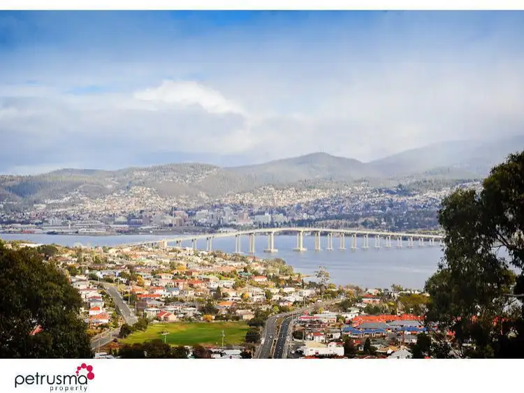 Third view of Homely house listing, 10 Robin Court, Lindisfarne TAS 7015