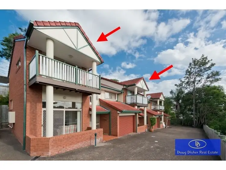 1 & 2/11 Armadale Street, St Lucia QLD 4067