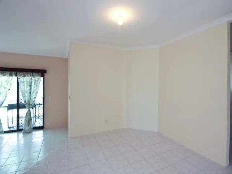 Fifth view of Homely house listing, 4 Rosella Place, Gosnells WA 6110