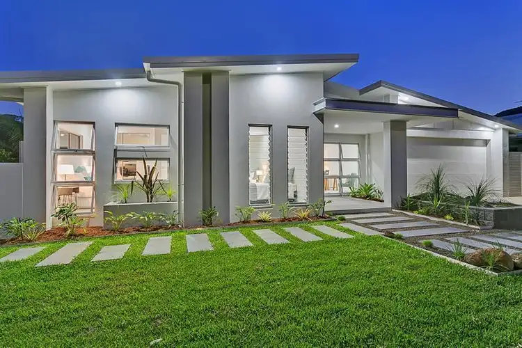 1 Billingai Close, Palm Cove QLD 4879