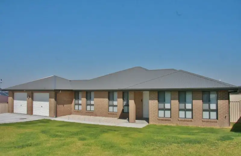 Main view of Homely house listing, 13 Jade Close, Kelso NSW 2795