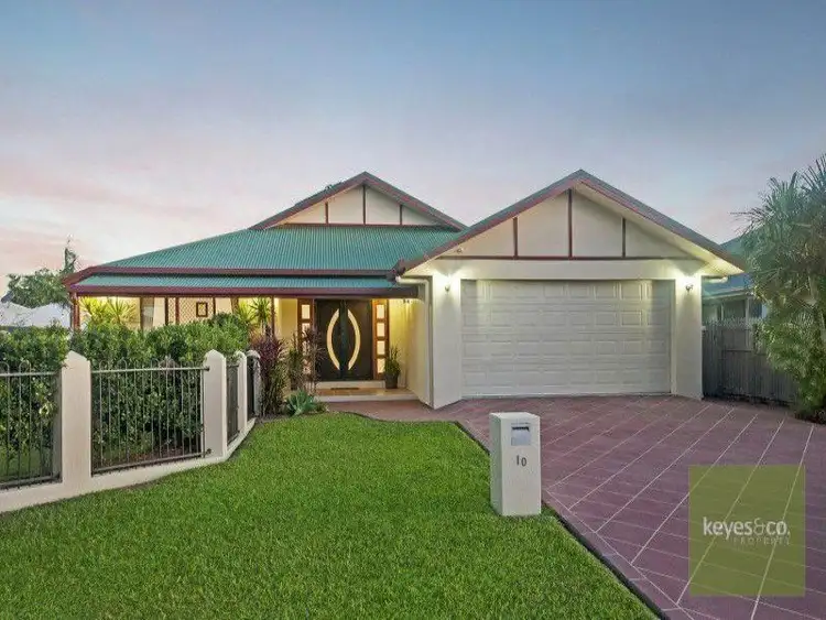 10 Sheerwater Parade, Douglas QLD 4814