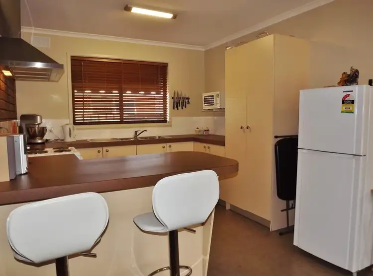 Fourth view of Homely unit listing, 2/2 O'Reilly Court, Moe VIC 3825