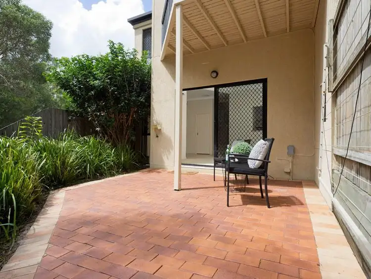 Fifth view of Homely townhouse listing, 2/392 Chatswood Road, Shailer Park QLD 4128