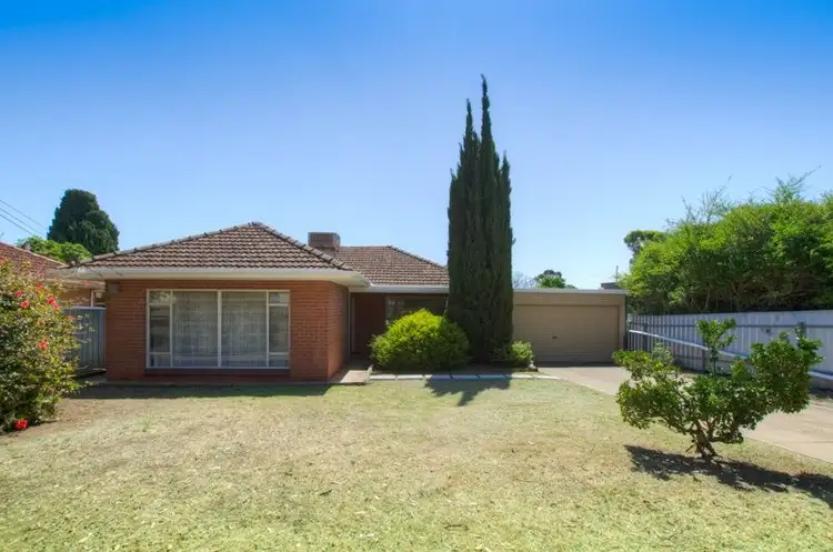 52 Todd Road, Para Hills SA 5096