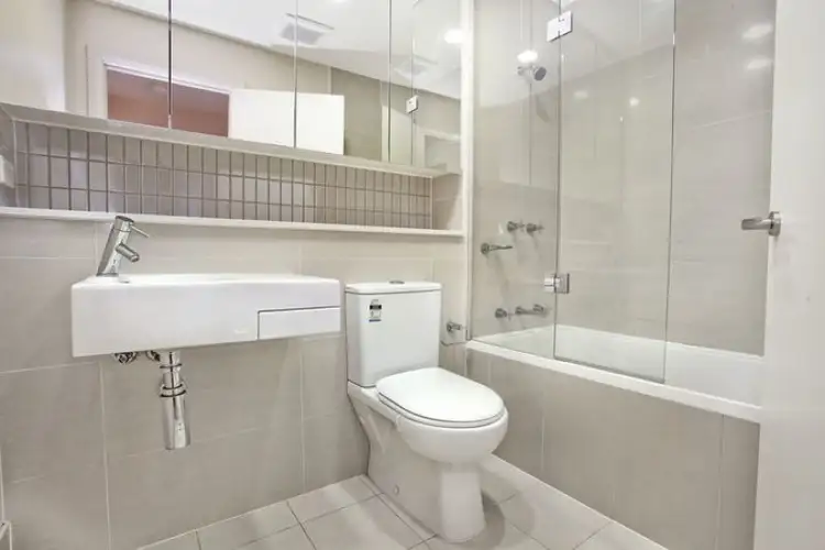 Fourth view of Homely apartment listing, 21/2 Underdale Lane, Meadowbank NSW 2114