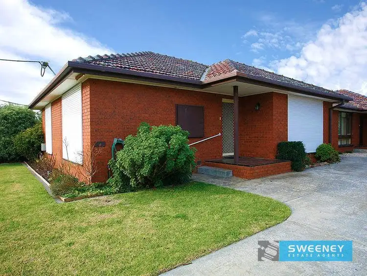 1/4 Hancock Street, Altona VIC 3018