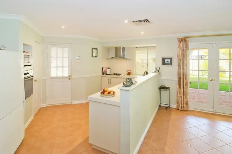 Second view of Homely house listing, 6 Pipit Court, Broadwater WA 6280