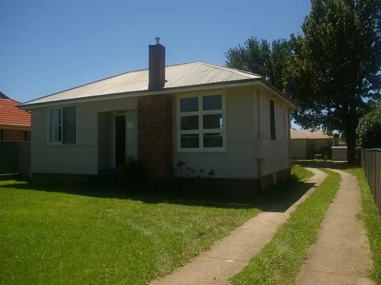 23 Franklin Road, Orange NSW 2800