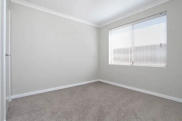 Seventh view of Homely house listing, 20 Raphael Rise, Landsdale WA 6065