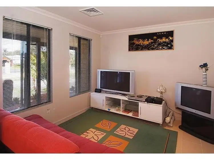 Sixth view of Homely house listing, 27 Lindsay Drive, Yalyalup WA 6280