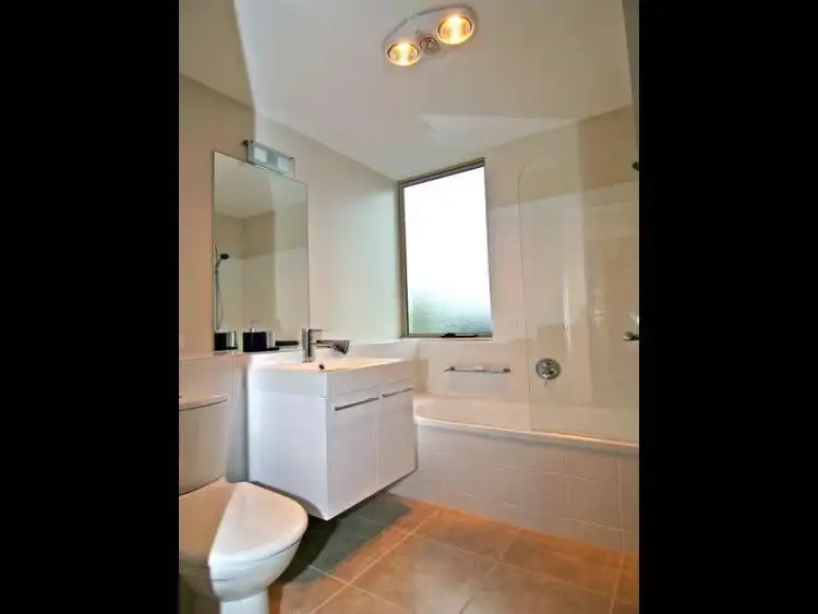 Sixth view of Homely townhouse listing, 1/301 Murray Street, Hobart TAS 7000