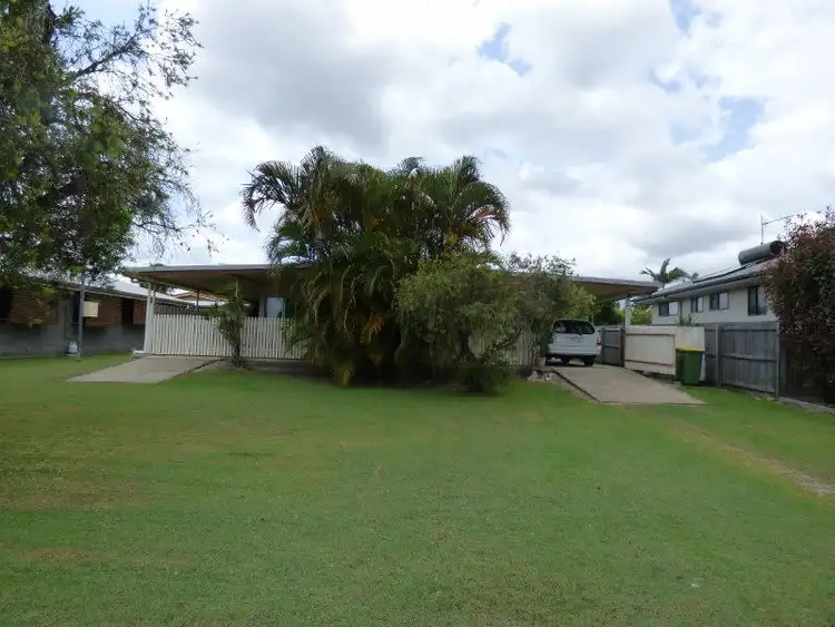 33 Drummer Street, Tin Can Bay QLD 4580