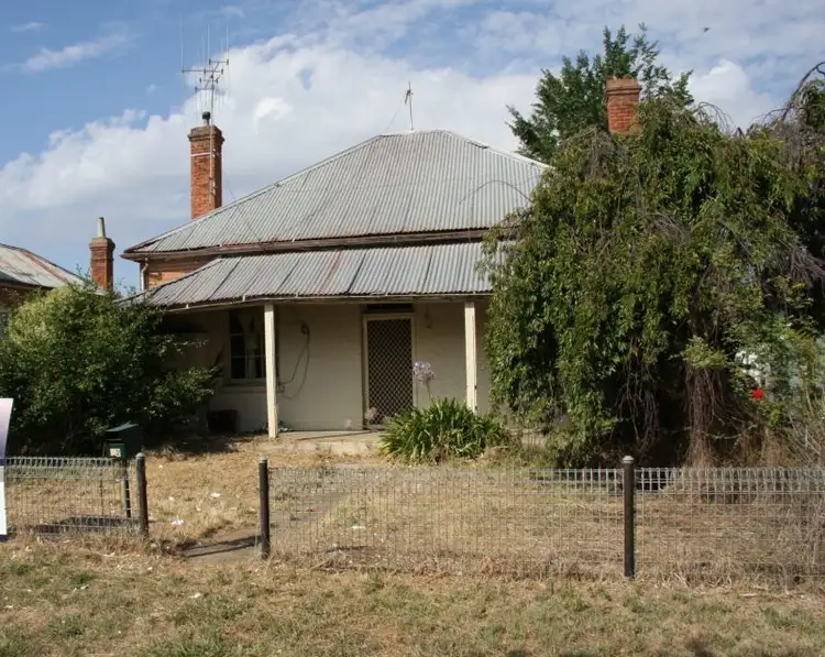 62 Morrisset Street, Bathurst NSW 2795