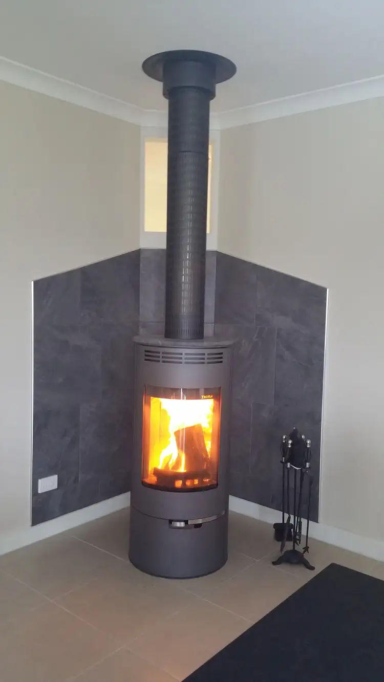 Sixth view of Homely house listing, 8 Norman Court, Lakes Entrance VIC 3909