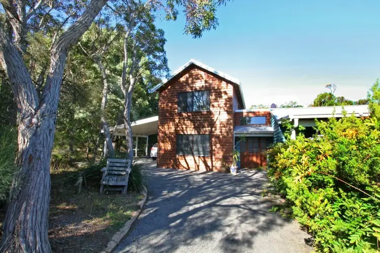 12 Grant Road, Denmark WA 6333