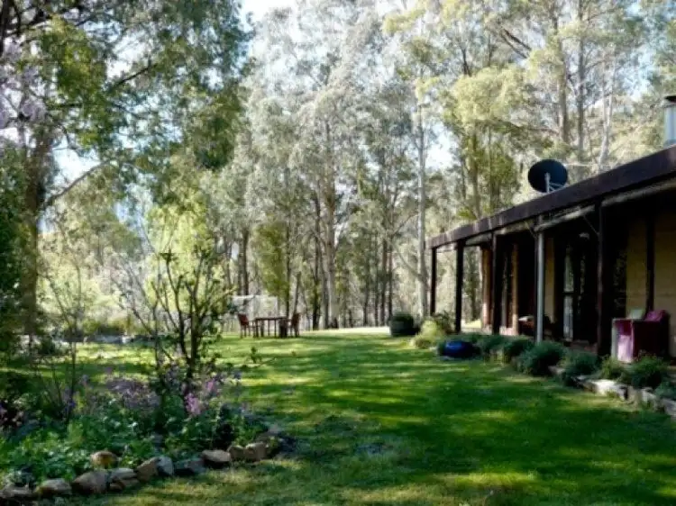 1169 Buckland Valley Road, Porepunkah VIC 3740