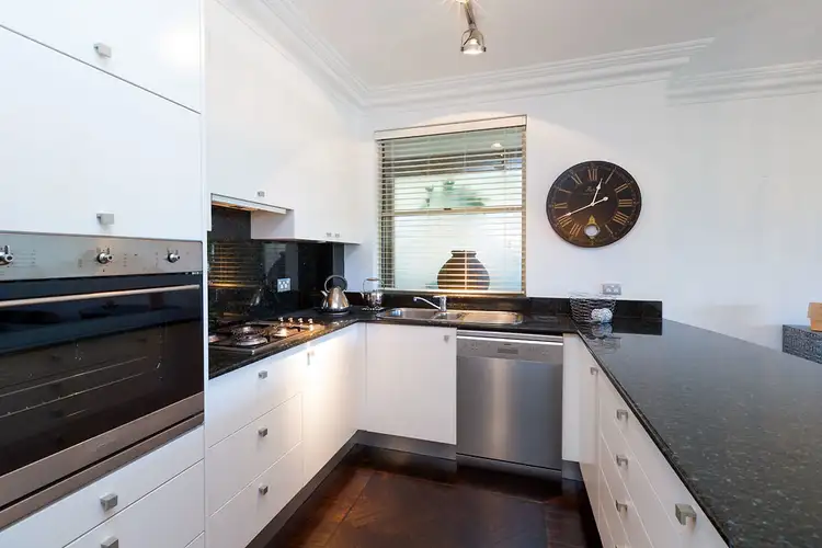 Third view of Homely apartment listing, 1/18 Macleay Street, Potts Point NSW 2011