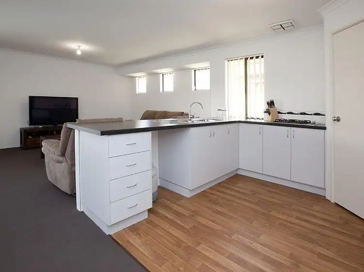 6 Turnstone Link, Harrisdale WA 6112