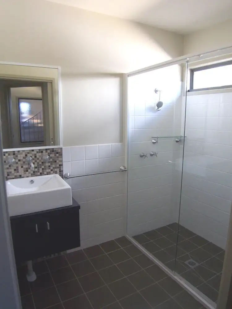 Fourth view of Homely townhouse listing, 3/6 Butler Court, Bright VIC 3741