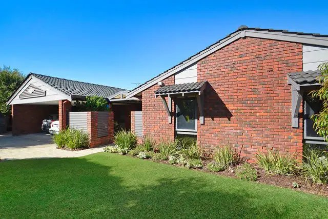 Main view of Homely house listing, 10 Eckford Way, Duncraig WA 6023