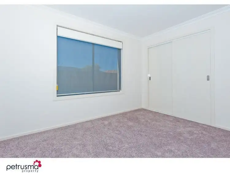 Fourth view of Homely villa listing, 2/10 Talune Street, Lindisfarne TAS 7015