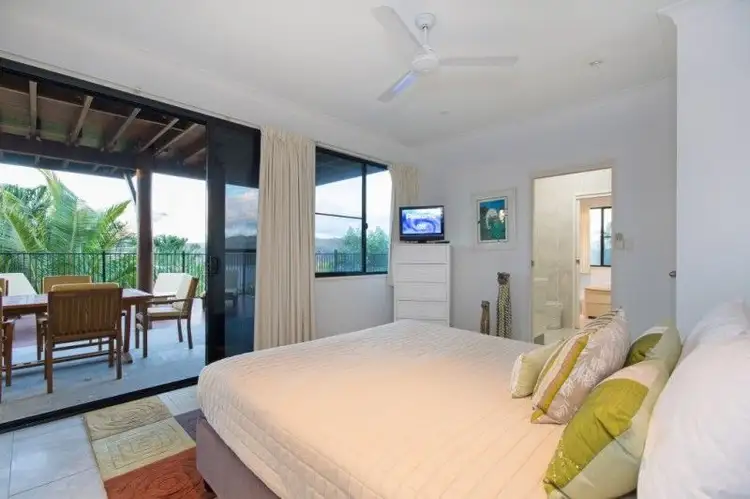 Sixth view of Homely house listing, 4 WHITSUNDAY VIEW - ELANDRA, Hamilton Island QLD 4803