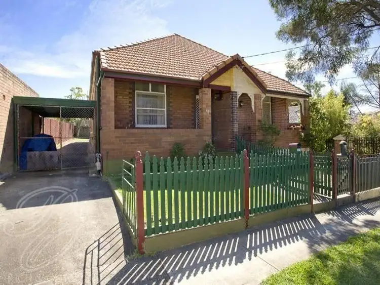 77 Carshalton Street, Croydon Park NSW 2133