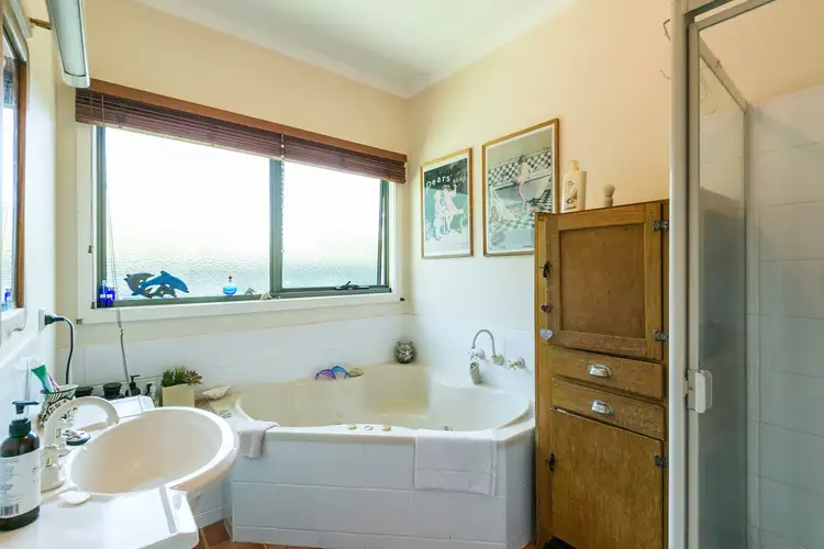 Fifth view of Homely house listing, 2 Allenvale Road, Lorne VIC 3232