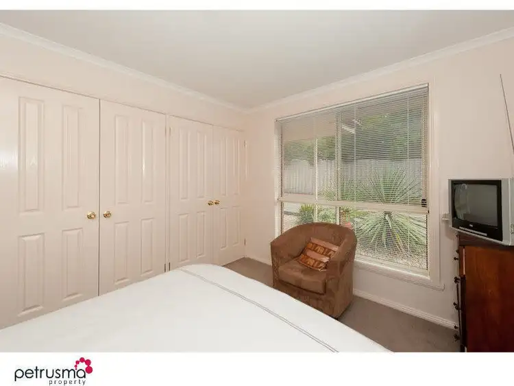 Sixth view of Homely villa listing, 1/17 Manor Gardens, Kingston TAS 7050