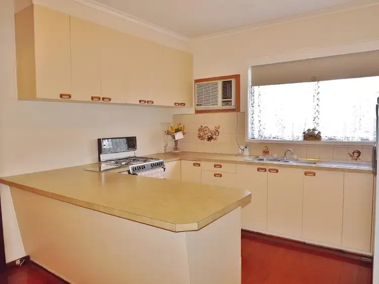 Third view of Homely house listing, 6 Belvedere Court, Newborough VIC 3825