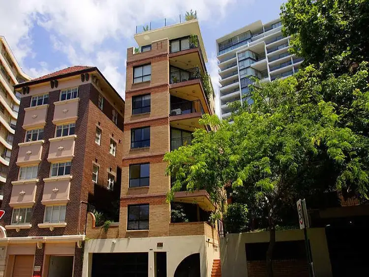 Second view of Homely apartment listing, 3/37 Roslyn Gardens, Elizabeth Bay NSW 2011