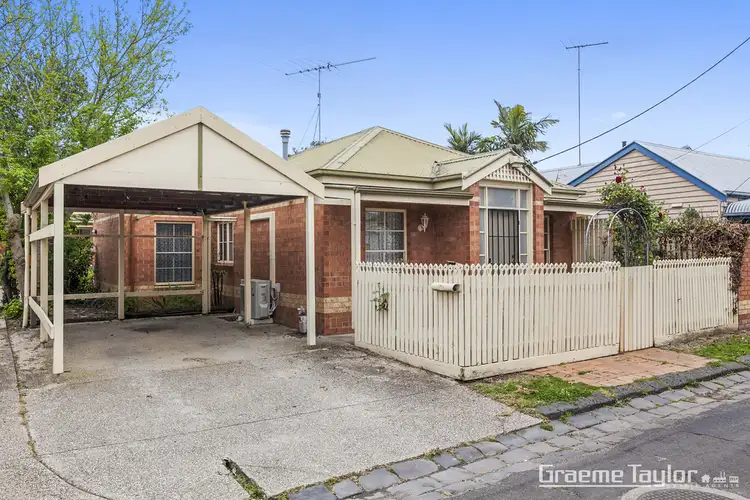 1/6 Westcott Street, Newtown VIC 3220